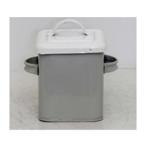 Premium Metal Storage Solution with Lid for Household Organization and Display Needs - Product Image 3