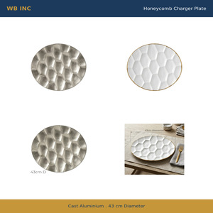 Assiette de présentation ronde moderne en aluminium moulé alvéolé, sous-assiette décorative, argent et or, vaisselle en métal faite à la main, décoration de table - Product Image 4