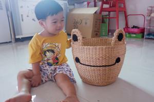 Panier en jacinthe d'eau tressé en forme de grenouille, fait main, panier de rangement, vente en gros, écologique, fabriqué au Vietnam - Product Image 6