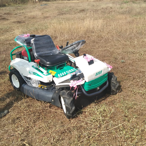 Excavatrice compacte John Deere 17G fiable avec système diesel performant capable de supporter de lourdes charges de travail quotidiennes - Product Image 4
