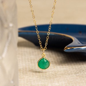 NIKHIL GEMS Élégant pendentif goutte d'eau en onyx vert, chaîne en argent, bijoux vintage, cadeau de fiançailles avec expertie tierce - Product Image 2