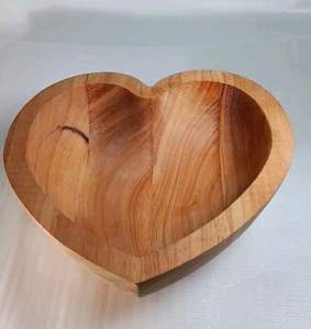 Bol de service authentique en bois d'acacia écologique, grand saladier rond pour la décoration de table et les réceptions - Product Image 2