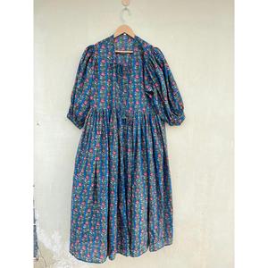 Robe midi en coton à manches bouffantes à imprimé floral bleu pour femmes, col noué, coupe ample, style bohème, robe décontractée d'été - Product Image 5