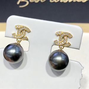 Pendientes Colgantes de Plata de Ley S925 con Perla Negra Natural de 11-10 mm con Brillo Espejo y Caja de Regalo Versátil para Combinar con la Moda - Product Image 4