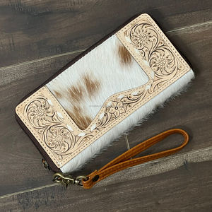 Nuevo Diseño, Cartera de Cuero Vacuno Genuino Hecha a Mano, Estilo Western con Flores Talladas, Bolso de Mano para Mujer - Product Image 4