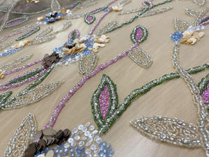 Tela de Encaje con Cuentas Hechas a Mano de Lujo, Venta al por Mayor, Malla Bordada con Lentejuelas Florales en 3D para Vestidos de Novia de Alta Gama, Vestidos de Noche y Prendas - Product Image 4