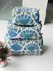 Sacs de toilette en coton, ensemble de trousses de maquillage matelassées à fleurs, taille moyenne, matériau textile multifonction, fermeture à glissière, style moderne - Product Image 2