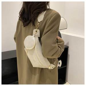 Sac messager en cuir PU tendance, sac banane décontracté de couleur unie avec pochette, sac bandoulière de voyage pour femme - Product Image 6