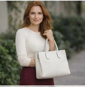 Sac à main imperméable en cuir véritable pour femme, fermeture éclair, en cuir de vachette huilé, avec poignée supérieure, sac à bandoulière/sac messager/sac fourre-tout - Product Image 1