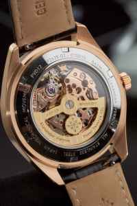 นาฬิกาข้อมือผู้ชาย รุ่น Round Alexander Ferros 9262R-02 สายสแตนเลส ตัวเรือนสแตนเลส หน้าปัดแซฟไฟร์ กันน้ำ ระบบจักรกล ออโตเมติก แฟชั่น อนาล็อก - Product Image 4