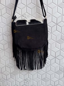 Sac à main à franges en cuir de vachette de style occidental pour femmes avec bordure de couleur turquoise et sac à bandoulière de décoration de lettres - Product Image 3