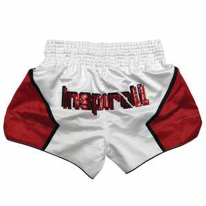 Shorts de Muay Thai personnalisés en gros pour clubs - Respirants, extensibles, séchage rapide, unisexe, pour adultes, pour la boxe et les arts martiaux - Product Image 2