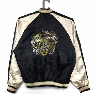 เสื้อแจ็คเก็ตซูคาจังแฟชั่นพรีเมียมสำหรับผู้ชาย คอตั้ง ผ้าซาตินเรียบด้านหน้า น้ำหนักเบา ทันสมัย ปักลาย สไตล์สตรีท - Product Image 5