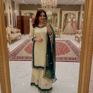 Conjunto de Top, Pantalón Palazzo y Dupatta de Georgette Sintético Puro para Mujer, con Bordado Intenso, para Fiestas y Uso Étnico - Product Image 1