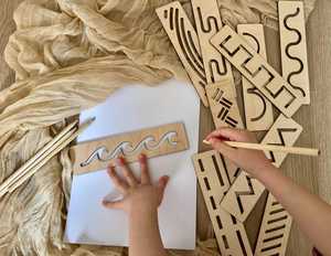 Set di 10 bilance in legno di lusso per disegnare nuove forme, strumenti per l'apprendimento dei bambini, facile da usare, realizzato a mano in India - Product Image 1