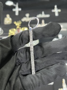 Colgante de Cruz Personalizado con Incrustaciones de Diamantes de Imitación, Plata 925 con Baño de Rodio, Moissanita, Joyería de Lujo Estilo Hip Hop, Unisex - Product Image 4