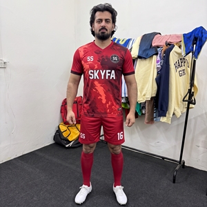 ชุดเสื้อและกางเกงฟุตบอล ชุดกีฬาฟุตบอล - Product Image 1