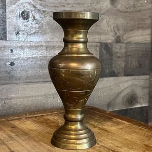 Rustic Brass <b>Vase</b> With Traditional Shape Small Brass <b>Vase</b> For Tabletop Decor Beautiful Design For Room Decoration - Product Image 2