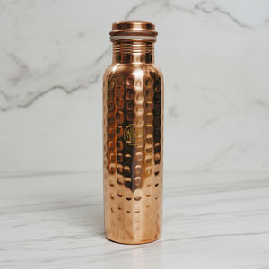 Bouteille d'eau sportive en cuivre pur 750 ml |   Vaisselle en métal pour boisson directe avec finition mate et logo personnalisé - Product Image 6