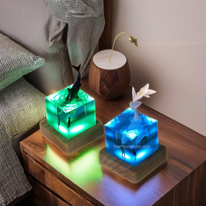 Nhựa Epoxy đèn nhựa Epoxy đèn cá voi với sinh vật biển trang trí từ Việt Nam cho bán buôn - Product Image 6