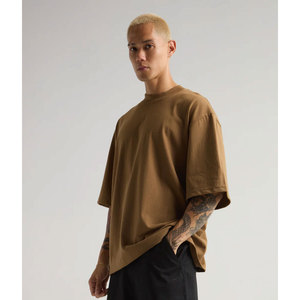 เสื้อยืดผู้ชายทรงหลวม คอตตอน โอเวอร์ไซส์ สตรีทแวร์ หนานุ่ม สวมใส่สบาย แฟชั่นพื้นฐาน รับผลิตแบบ OEM - Product Image 3