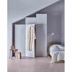 Armarios modernos Alo House de estructura ligera, color y tamaño personalizables, y superficie resistente a los arañazos, con elegante diseño de panal de aluminio. - Product Image 1