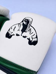 Gants de boxe légers et respirants HARRY JOHNSON PROD en cuir vert et blanc avec fermeture réglable pour l'entraînement des adultes - Product Image 6