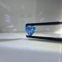 Diamant de laboratoire de 1,5 carat, taille cœur, bleu vif fantaisie, VS1, certifié IGI, diamant non monté