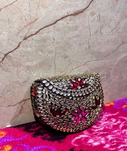 Bolso de Mano de Noche para Mujer, Marca KUNDAN con Resina, Nuevo, Venta Directa de Fábrica, Gran Espacio - Product Image 2