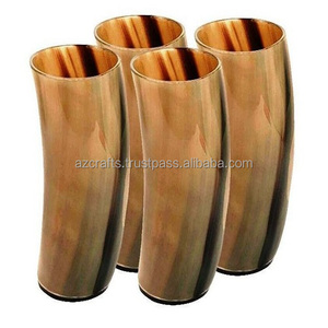 Ensemble de tasses en corne de buffle sculptée polie 4 pièces, finition naturelle, corne de boeuf, tasses à boire Viking, artisanat animal religieux de noël - Product Image 1