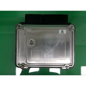 ECUs y Módulos de Computación Usados para Golf 03L906018AT - Product Image 4