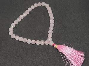 Tasbih traditionnel perlé, conçu pour la mosquée à domicile et pour la prière en voyage, fait main pour une utilisation quotidienne durable et à faible coût. - Product Image 3