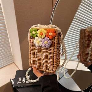 New Fashionable Floral Woven Pearl Chain Women's <b>Straw</b> <b>Handbag</b> with ZIP Closure Crossbody Bag for Daily Life and Shopping - Product Image 1