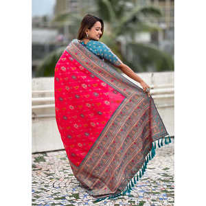 Elite Weaves Pink Soft Silk Zari Woven Patola Leheriya Saree with Contrast Weaves 700g for <b>Club</b> <b>Dress</b>-Up - Product Image 3