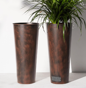 Macetas Altas de Metal Color Cobre para Interiores y Exteriores, Jarrón Decorativo para Jardín, Maceta Grande Moderna para Plantas - Product Image 1