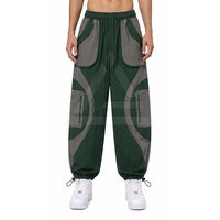 Urban Parachute-Hose für Herren mit entspanntem, weitem Schnitt, sicherem Bund, Taschen und Bündchen für den Alltag.