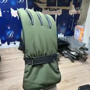 Gants de ski d'hiver personnalisés, gants coupe-vent en cuir, gants chauds pour le ski et l'escalade sur glace, imperméables, fabricant et fournisseur en gros - Product Image 3