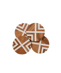 Ensemble de sous-verres carrés en noyer - Écologiques, durables et résistants à la chaleur, taille personnalisée en bois et résine - Product Image 2