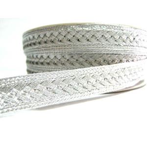 ชุดถักเปียและเชือกผูกรองเท้าชุดถักเปียและเชือกผูกรองเท้าแบบแท่ง - Product Image 1