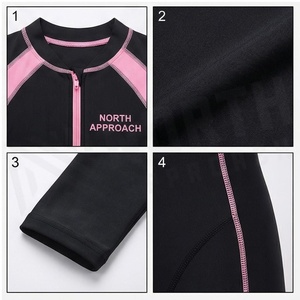 ชุดว่ายน้ำวันพีซสีดำชมพูสำหรับผู้หญิง ยี่ห้อ North Approach ผลิตจากนีโอพรีน คอสูง ซิปด้านหน้า แห้งเร็ว - Product Image 4