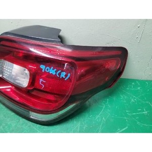Feu arrière droit d'occasion Citroën C5 967697338000 - Product Image 3