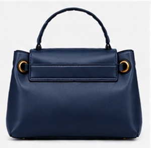 Sac à main élégant en cuir véritable de qualité supérieure pour femme, sac à bandoulière élégant pour tous les jours, grande capacité, bouton, OEM ODM - Product Image 3