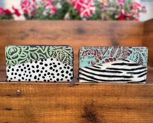 กระเป๋าหนังขนสัตว์พิมพ์ลายนูนแบบตะวันตกดีไซน์ใหม่เคสโทรศัพท์หนังขนสัตว์แกะสลักทำด้วยมือมีสไตล์หรูหราสำหรับผู้หญิง - Product Image 3