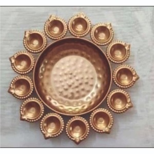 Juego de Urli Decorativos de Metal Hechos a Mano, Maceta Dorada con Forma de Flor de Loto para Decoración de Bodas y Diwali, Portavelas de Hierro para Velas de Té - Product Image 4