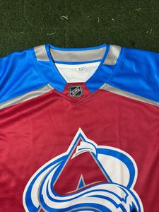 Service OEM en gros – Maillots de hockey sur glace 100 % polyester 220g, cousus, imprimés par transfert thermique, séchage rapide, avec motif Arizona 9 - Product Image 4