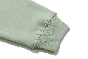 Sweat-shirt oversize pour homme, col montant, noir uni, manches longues, logo thermocollé sur le devant - Product Image 5