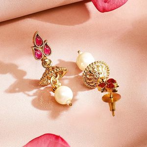 Ensemble collier, boucles d'oreilles et parure de tête plaqué or certifié avec micro-incrustations de perles d'imitation, design vintage, bijoux de mariage pour femmes - Product Image 5