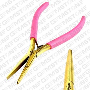 Pince à extensions capillaires professionnelle GEMSTONE ENTERPRISES en acier inoxydable de 6 pouces à bouche plate – Instrument de beauté durable et réutilisable - Product Image 2