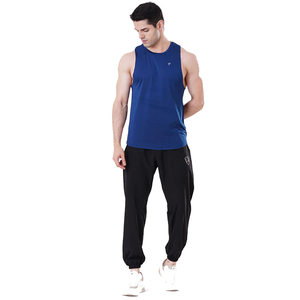 Camiseta sin Mangas para Hombre Hadi Emporia Global Gym Wear, Transpirable, de Secado Rápido, 100% Algodón, Ecológica, Premium - Product Image 2