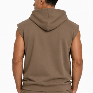 Débardeur à capuche sans manches pour homme, coupe décontractée, en coton, style tricoté respirant, avec imprimé frontal - Product Image 2